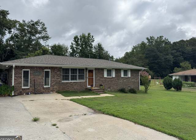Property at 265 Carole Dr, Oxford, GA 30054, 4 beds, 2 baths