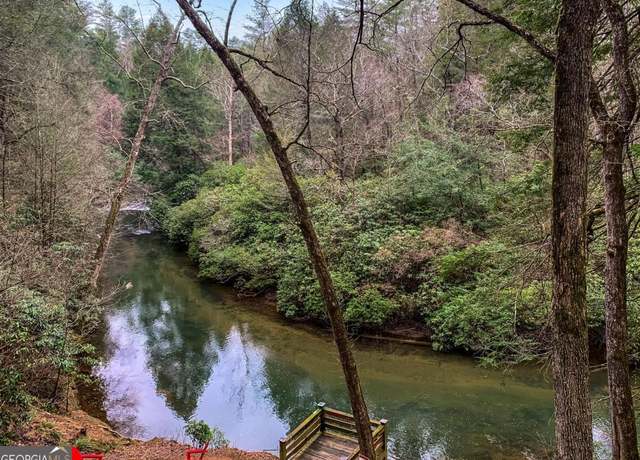 Property at 425 River Bend Ct, Ellijay, GA 30540, 3 beds, 2 baths