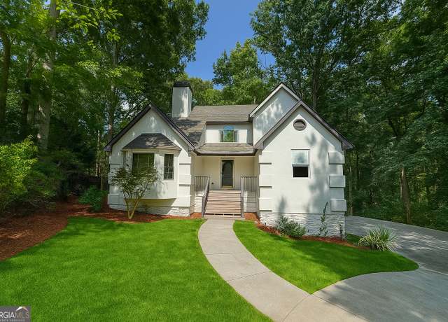 Property at 1406 The Ln, Lawrenceville, GA 30043, 3 beds, 2 baths