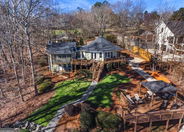 Property at 124 Hoot Owl Ln, Eatonton, GA 31024, 4 beds, 3.5 baths