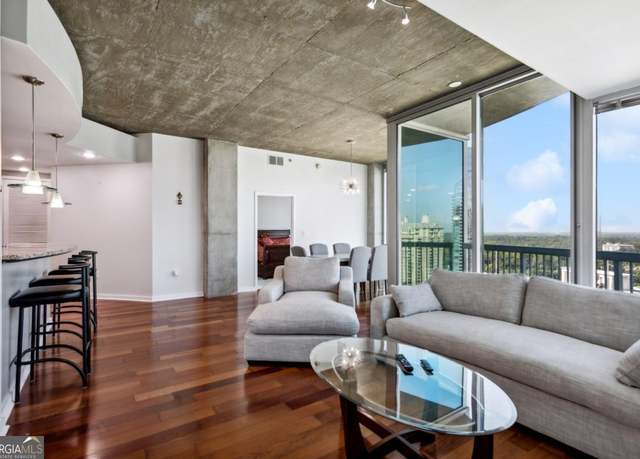 Property at 3324 Peachtree Rd #1719, Atlanta, GA 30326, 2 beds, 2 baths