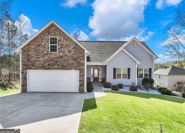 Property at 211 Northwood Dr, Commerce, GA 30529, 4 beds, 2 baths