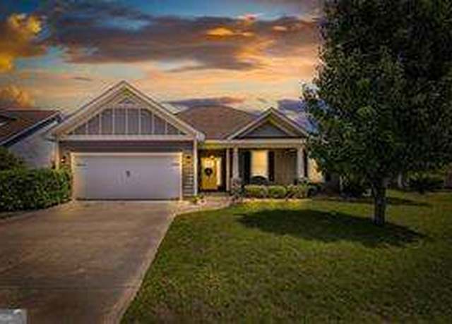 Property at 29 Autumns Wood Dr, Brunswick, GA 31525, 3 beds, 2 baths