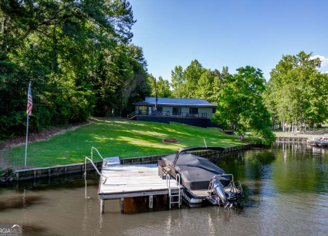 Property at 128 NE Turtle Ct, Eatonton, GA 31024, 3 beds, 2 baths