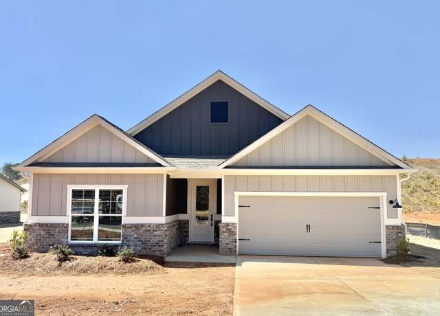 Property at 553 Cantrell Dr, Dallas, GA 30157, 3 beds, 2 baths