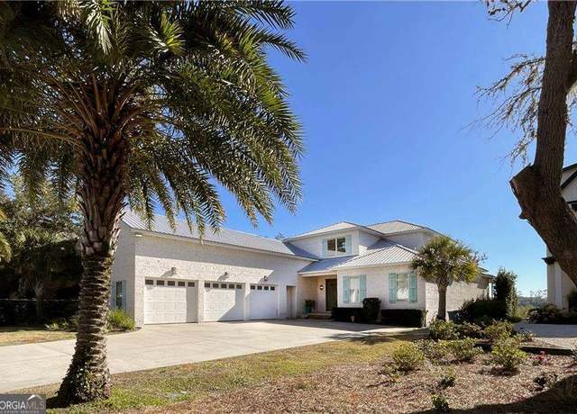 Property at 305 Yacht Club Ln, St. Simons, GA 31522, 4 beds, 6.5 baths