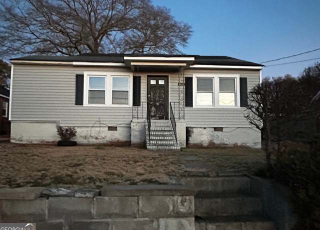 Property at 3512 17th Ave, Columbus, GA 31904, 3 beds, 2 baths
