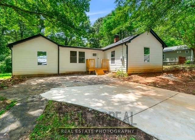 Property at 33 Ray St, Newnan, GA 30263, 3 beds, 2 baths
