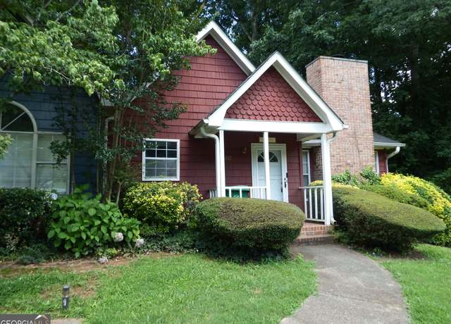 Property at 1097 Old Saybrook Ct, Stone Mountain, GA 30083, 2 beds, 1 bath