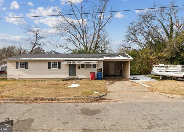 Property at 250 Fairview Ave, Macon, GA 31217, 3 beds, 1 bath