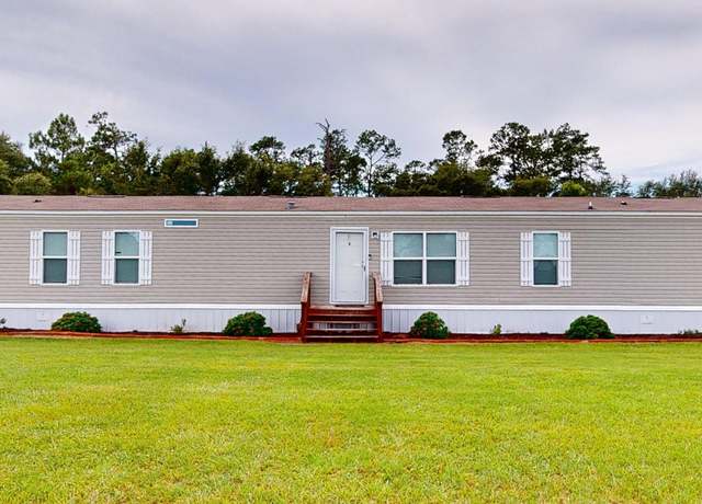 Property at 3812 Isaac Akins Rd, Statesboro, GA 30458, 3 beds, 2 baths