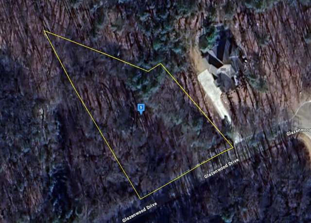 Property at 211 Glazenwood Dr, Clarkesville, GA 30523