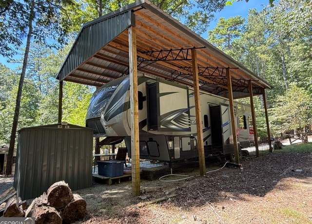 Property at 169 19th St, Ellijay, GA 30540, 2 beds, 1.5 baths