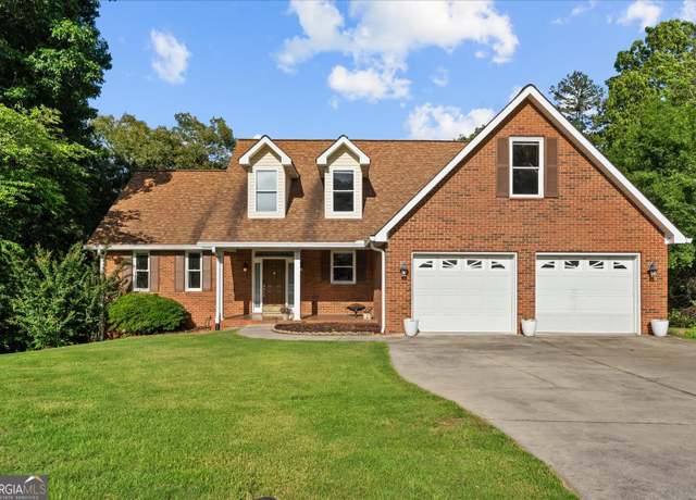 Property at 3247 Leona Dr, Rocky Face, GA 30740, 4 beds, 2.5 baths