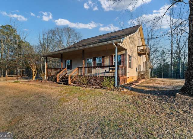 Property at 65 Jessica Dr, Wedowee, AL 36278, 4 beds, 2.5 baths