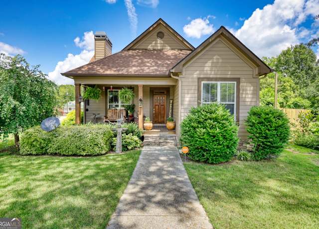 Property at 308 N Midland Ave, Monroe, GA 30655, 3 beds, 2 baths