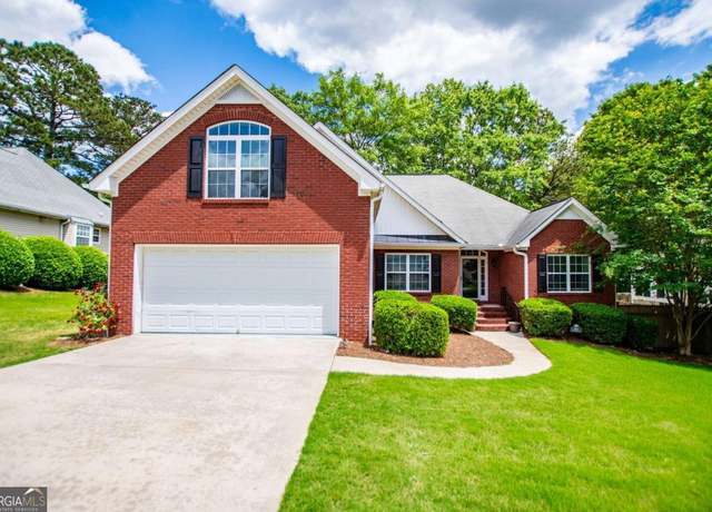 Property at 104 Plantation Walk Walk, Carrollton, GA 30117, 4 beds, 2 baths