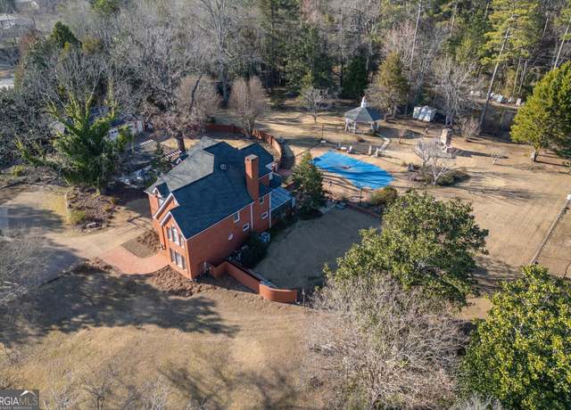 Property at 533 Rock Mills Rd, Roanoke, AL 36274, 3 beds, 4.5 baths