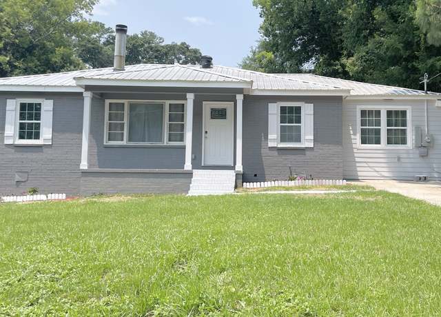 Property at 3433 Sandra Fay Dr, Macon, GA 31206, 4 beds, 2 baths