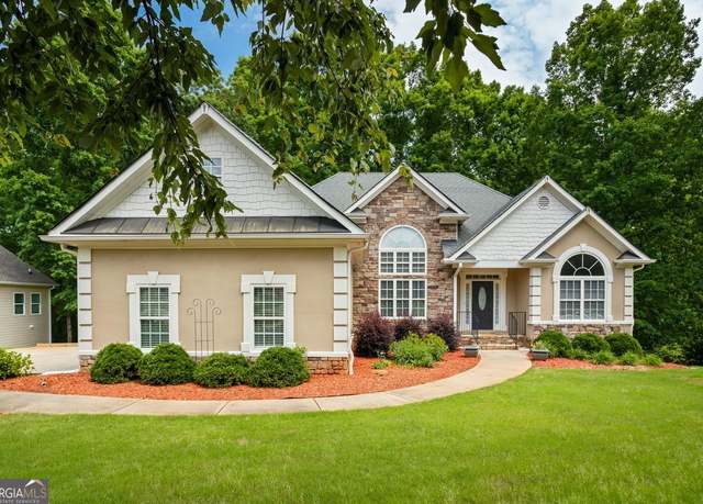 Property at 115 Blue Grass Way, Oxford, GA 30054, 5 beds, 3 baths