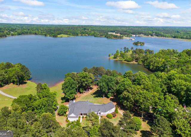 Property at 160 Evans Dr, Bogart, GA 30622, 7 beds, 5.5 baths