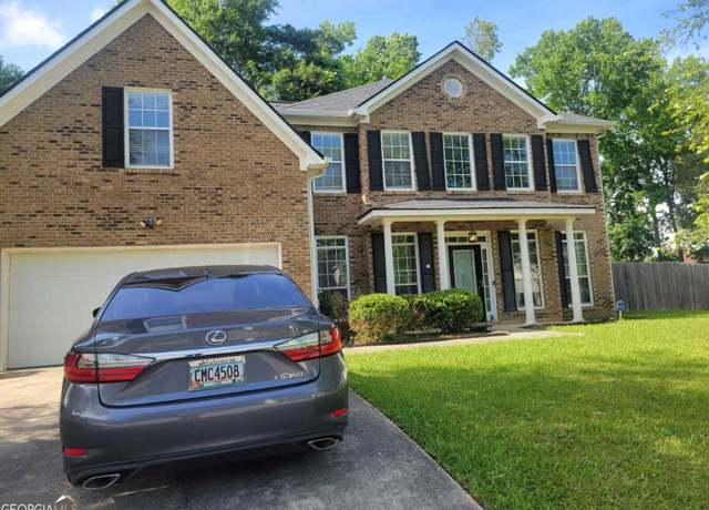 Property at 692 Sedgwick Dr, Jonesboro, GA 30238, 5 beds, 3 baths