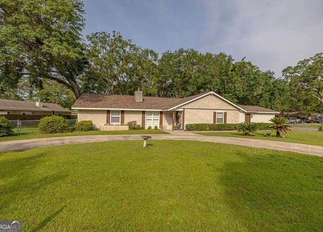 Property at 503 Marsh Cir, St. Simons, GA 31522, 3 beds, 2 baths