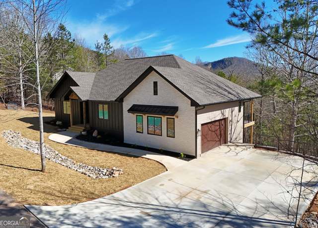 Property at 2408 Standing Meadows Drive Dr, Young Harris, GA 30582, 3 beds, 2 baths