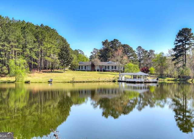 Property at 4512 Hardy Mcmanus Rd, Evans, GA 30809, 4 beds, 3.5 baths