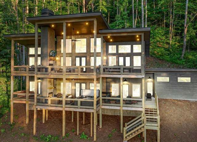 Property at LOT 3 Grand Vista Dr, Blue Ridge, GA 30513, 4 beds, 3.5 baths