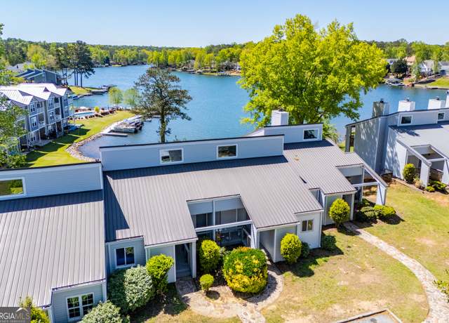 Property at 293 Clearview Ct, Villa Rica, GA 30180, 2 beds, 2 baths