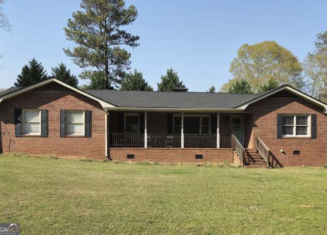 Property at 127 Mckinley Dr, Griffin, GA 30224, 3 beds, 2 baths