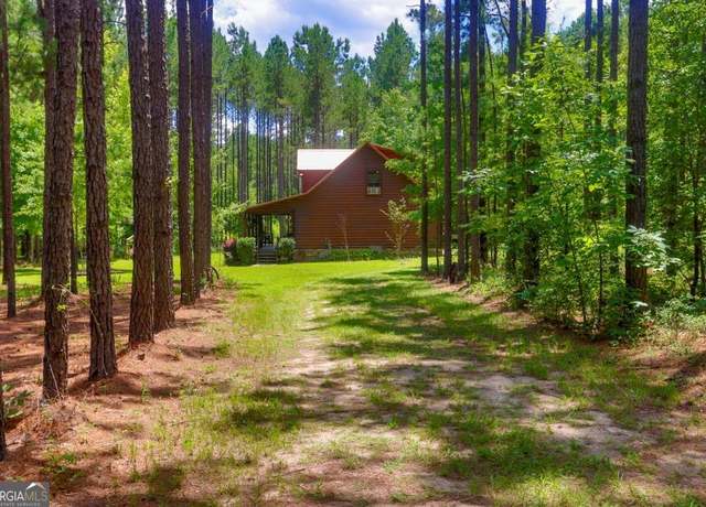 Property at 1114 N Riddle Rd, Sandersville, GA 31082