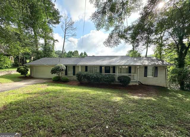 Property at 3670 Broadview Ct, Decatur, GA 30032, 3 beds, 2 baths