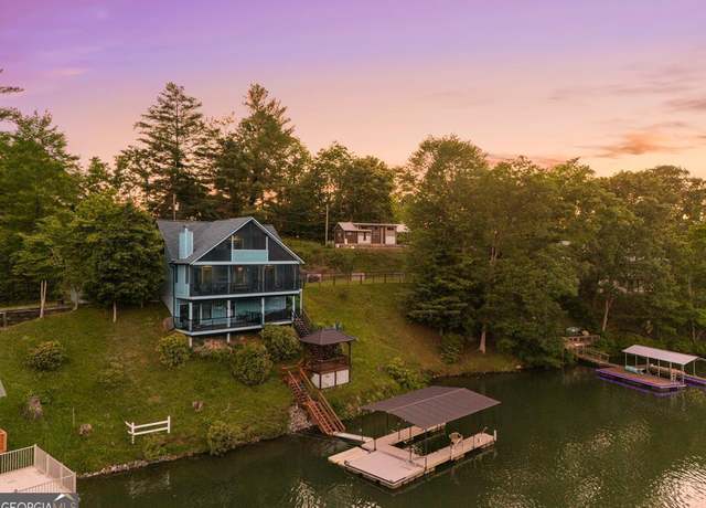 Property at 137 Kilmoore Ln, Hayesville, NC 28904, 3 beds, 3 baths