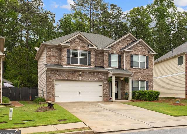 Property at 12 Seville Ct, Newnan, GA 30263, 4 beds, 2.5 baths