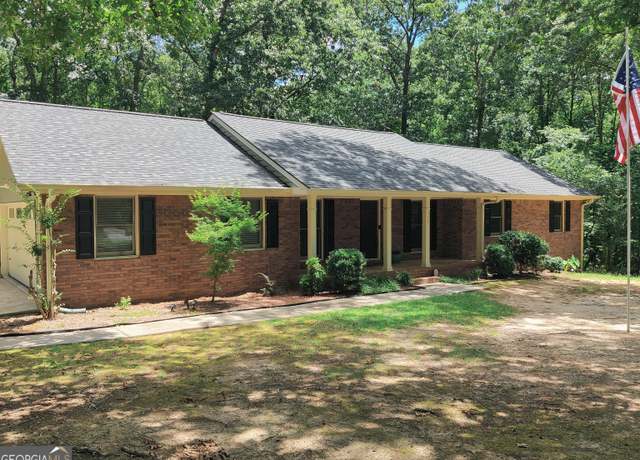 Property at 115 Ivy Ct, Tyrone, GA 30290, 3 beds, 2 baths