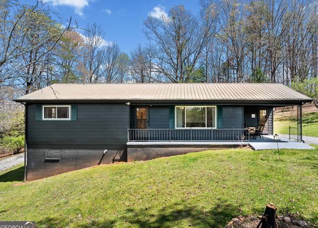 Property at 195 River Dr, Mineral Bluff, GA 30559, 3 beds, 2.5 baths