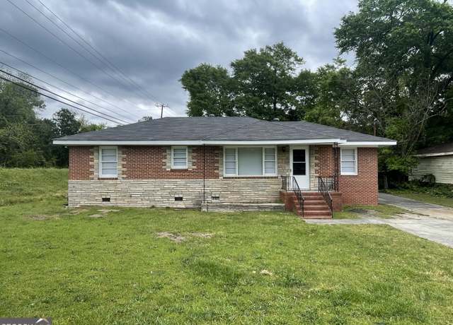 Property at 4304 Summerhill Dr, Macon, GA 31204, 3 beds, 1 bath