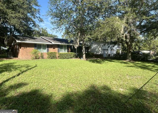 Property at 349 Woolard Rd, Folkston, GA 31537, 4 beds, 2 baths