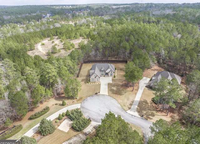 Property at 124 Nautica Pt, Macon, GA 31220, 5 beds, 3.5 baths