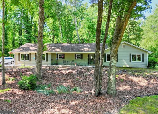 Property at 1379 Branchwood Dr, Snellville, GA 30078, 4 beds, 3 baths