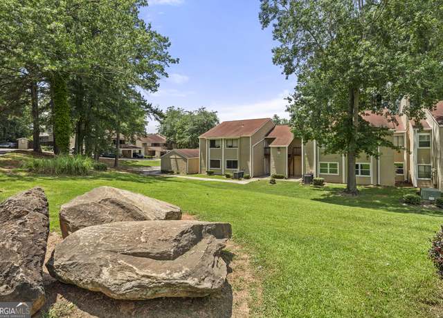 Property at 3575 Oakvale Rd #105, Decatur, GA 30034, 4 beds, 2 baths