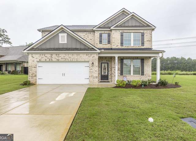 Property at 100 Davids Place Dr, Warner Robins, GA 31088, 4 beds, 3 baths