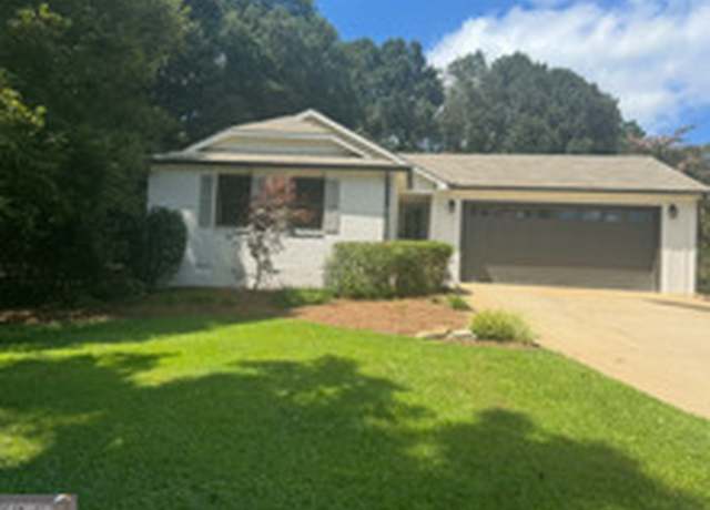 Property at 85 Highway 34 W, Newnan, GA 30263, 3 beds, 2 baths