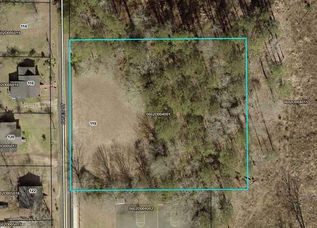 Property at 119 Jones St, Lagrange, GA 30240