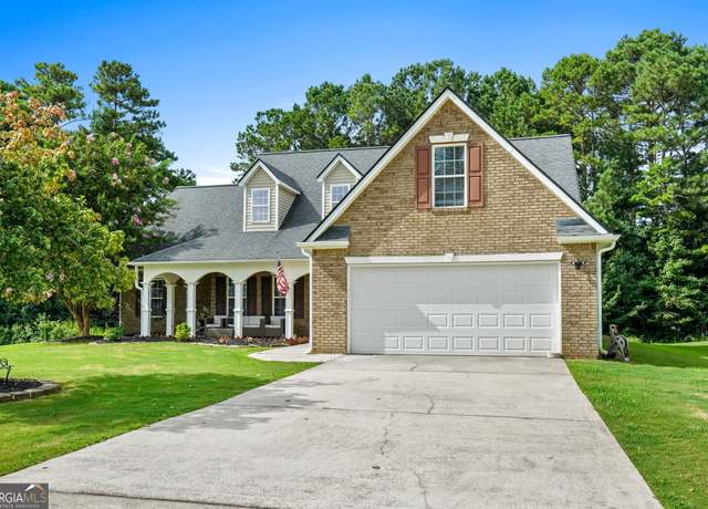 Property at 101 Crestwood Ct, Hampton, GA 30228, 4 beds, 2 baths