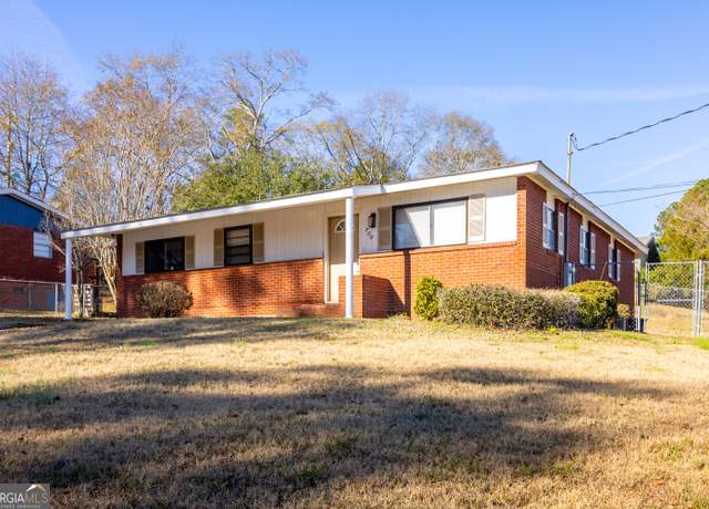 Property at 700 Idle Hour Dr, Phenix, AL 36867, 4 beds, 2 baths