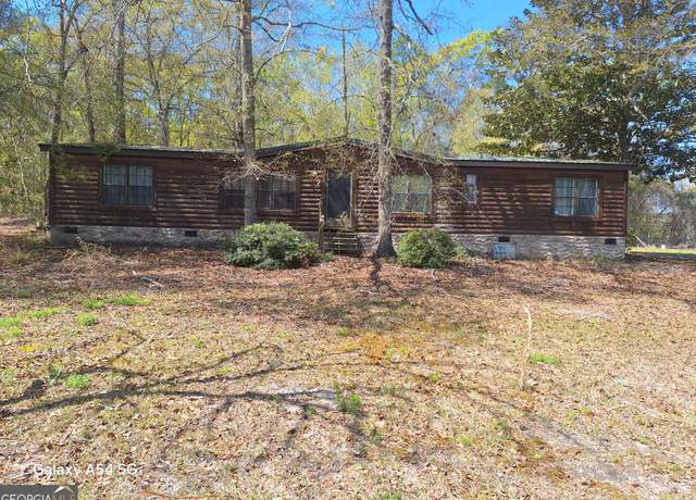 Property at 180 Cedar Ridge Rd, Tifton, GA 31794, 4 beds, 2 baths