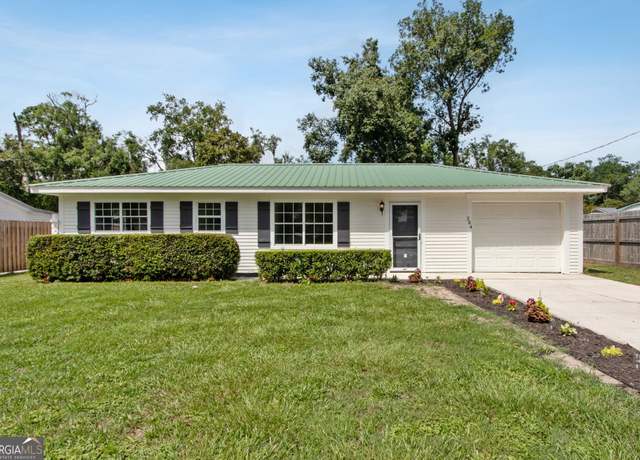 Property at 204 Gunter St, St. Marys, GA 31558, 2 beds, 1 bath